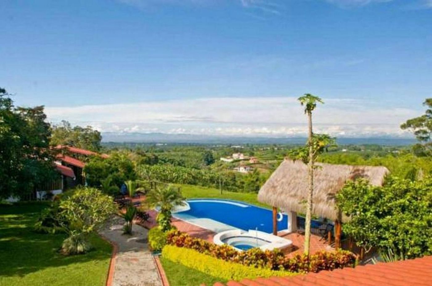 pool · Hotel Hacienda Combia