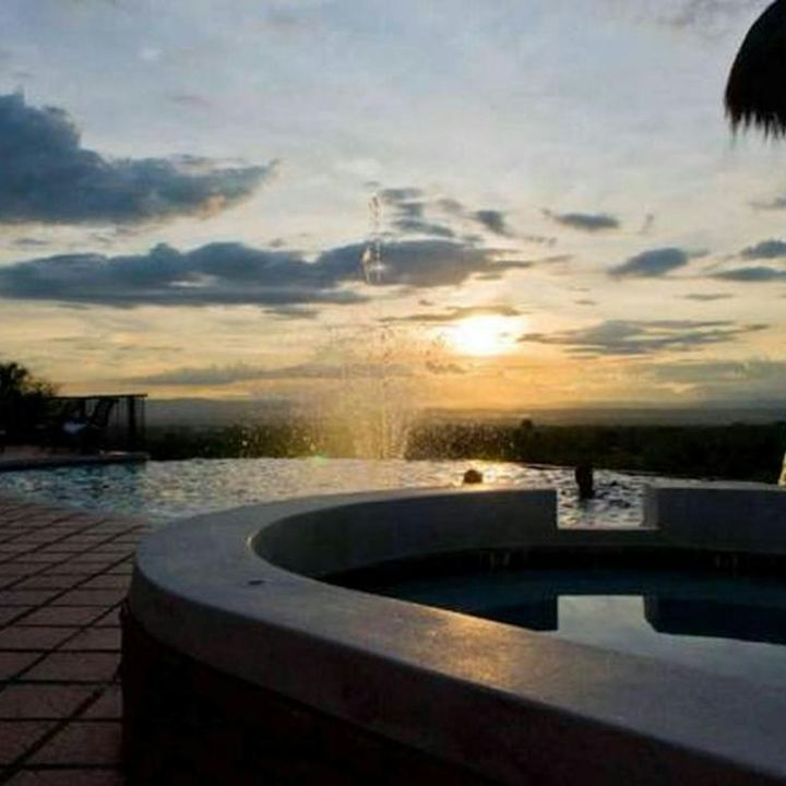 Atardecer en Combia